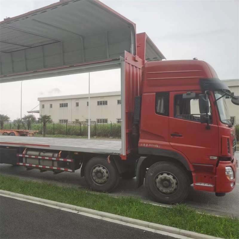 胶州市德格县进仓物流：专线直达的多元货运探索